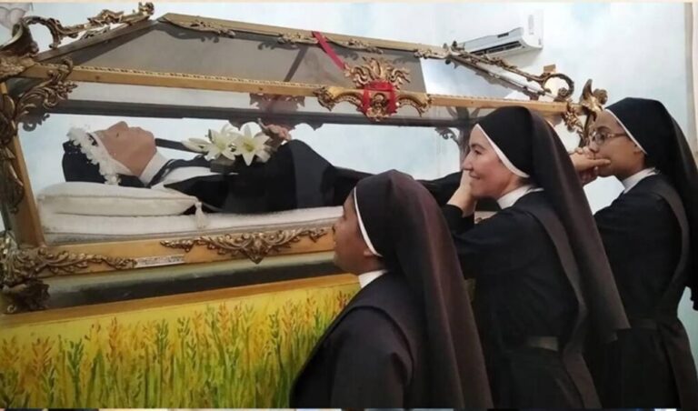 Presunto milagro de María de San José podría llevarla a la santidad