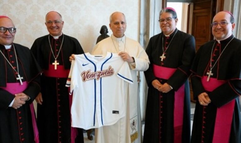 León XIV recibe a la presidencia del Episcopado venezolano