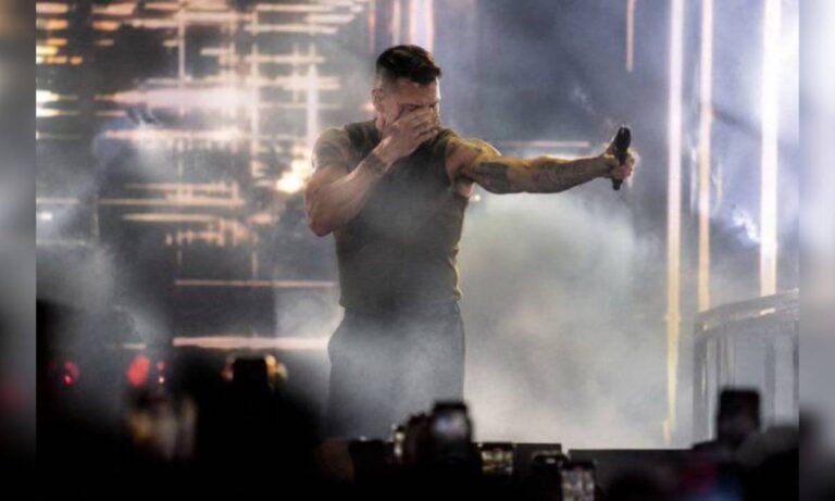 Ricky Martin sufre ataque con gas lacrimógeno durante concierto en Montenegro
