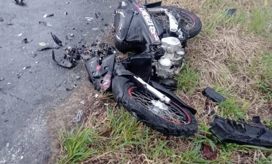 Hombre muere al perder el control de su moto en vía hacia Machiques
