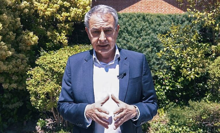 Zapatero asegura que “jamás” ha hecho gestiones a favor de Plus Ultra