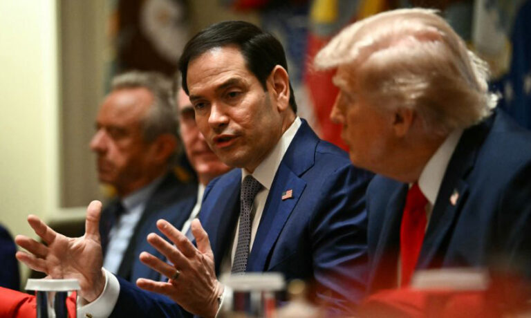 Marco Rubio asegura que Venezuela vende petróleo “a precios de mercado”