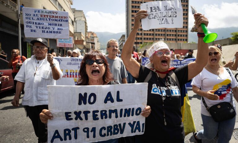 Jubilados y pensionados exigen en Caracas salarios “dignos” y con poder adquisitivo