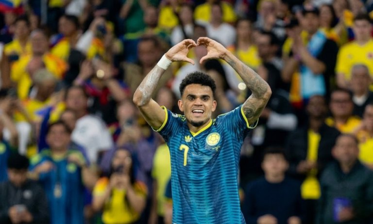 Colombia vence a Uzbekistán 3-1 y es líder del grupo K en el Mundial
