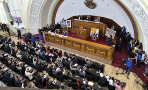 AN aprueba en primera discusión proyecto para abrir inversiones en el sector eléctrico