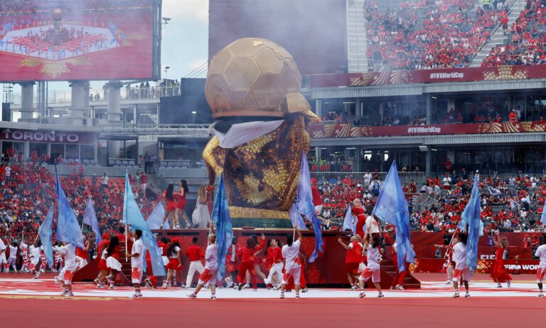 Toronto abre su primer Mundial con ceremonia que celebra la diversidad canadiense