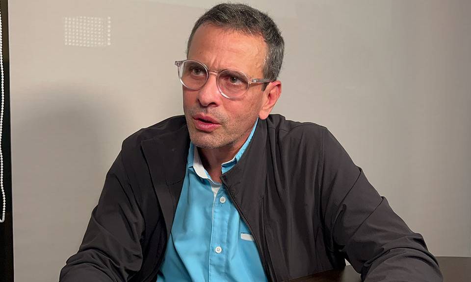 Capriles insiste a Delcy Rodríguez que revise los salarios de los trabajadores