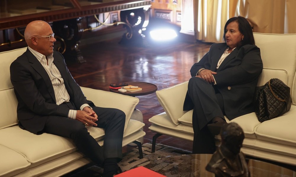 Dinorah Figuera y Jorge Rodríguez acuerdan conformar “mesa técnica y política paritaria”