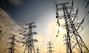 Gobierno interino crea una comisión para seleccionar contratistas en el sector eléctrico