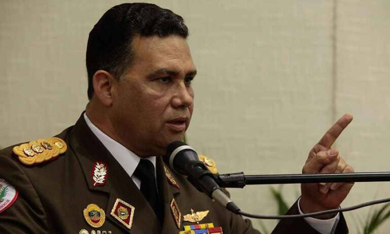 Ministro de Defensa afirma que la soberanía nacional “no es negociable”