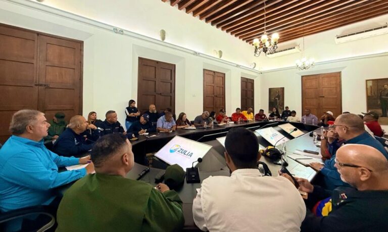Gobernador instala mesa técnica del Estado Mayor de Transporte