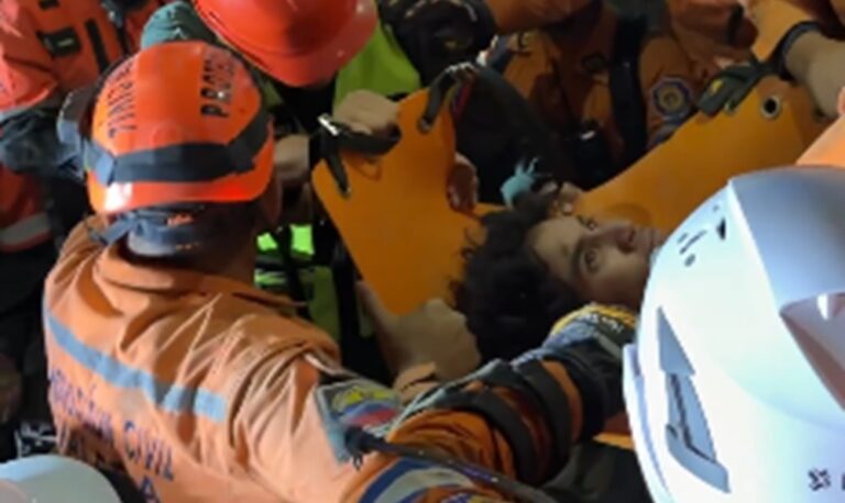 ¡Milagro en Caraballeda!: Rescatan a Aaron Levi tras 106 horas bajo los escombros