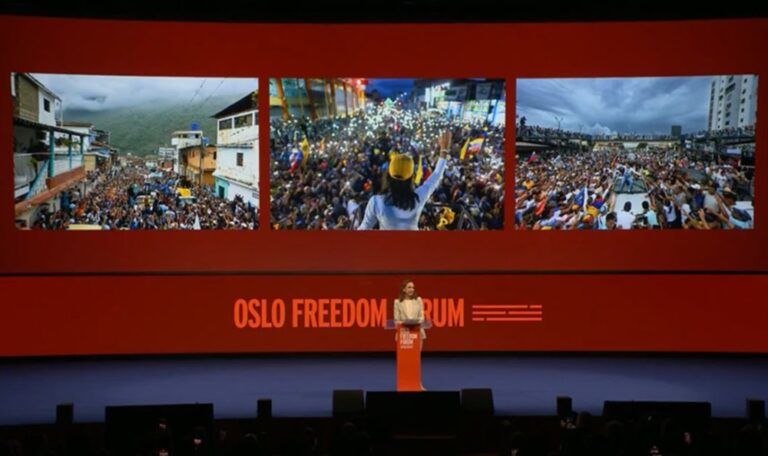 Machado defiende en Oslo una transición “pacífica, creíble y disciplinada”