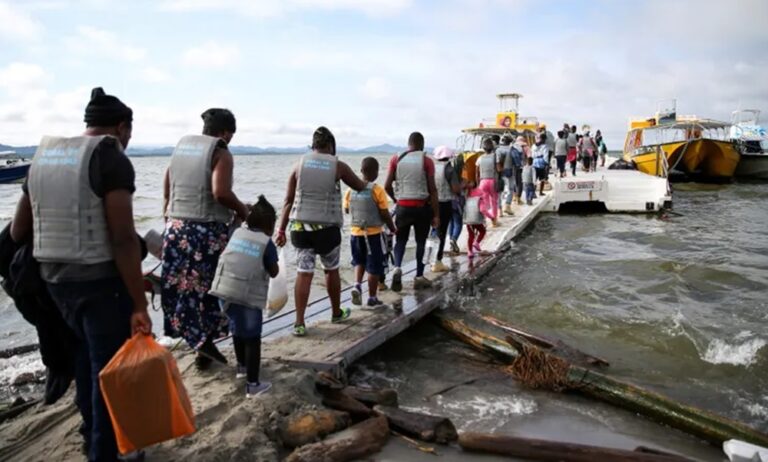 Cae en Colombia red acusada de lavar $29,1 millones por tráfico de migrantes