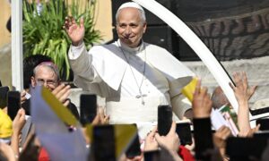 León XIV envía una primera ayuda de 100.000 euros a Venezuela tras los terremotos