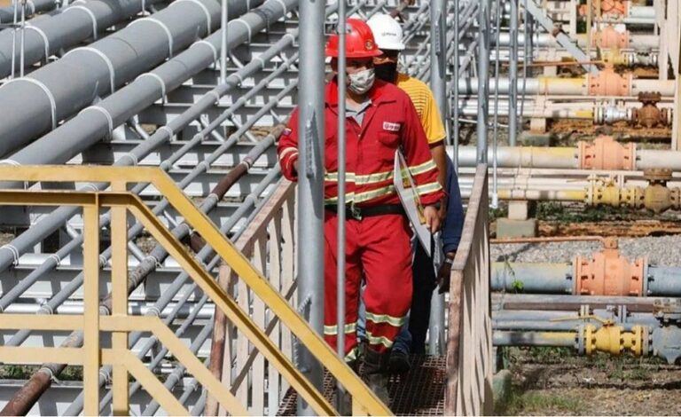 Pdvsa y Shell inspeccionan infraestructura y producción del complejo gasífero Muscar