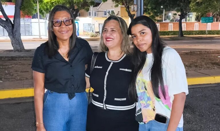 Liberan a la periodista Priselen Martínez y su hija tras 12 horas de “detención arbitraria”