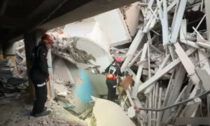 Rescatistas de Madrid sacan con vida de los escombros a una abuela y sus dos nietos