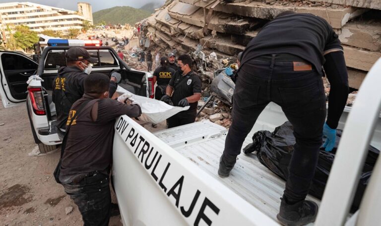 ONU coordina con el gobierno interino suministro de 10.000 bolsas mortuorias tras el doble sismo