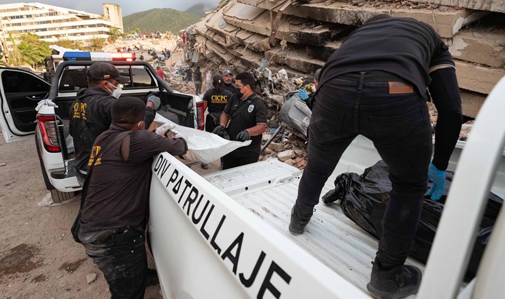 ONU coordina con el gobierno interino suministro de 10.000 bolsas mortuorias tras el doble sismo
