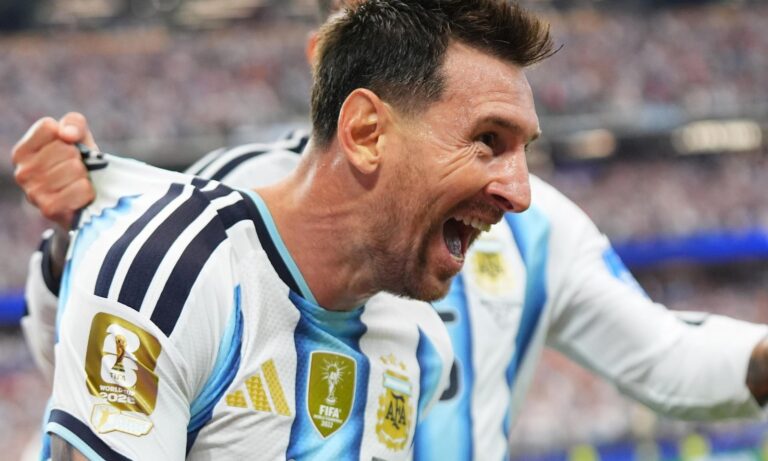 Argentina vence a Austria con doblete de Messi