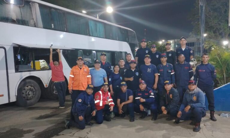 Equipo de Protección Civil Maracaibo viaja a Caracas para apoyar contingencia por terremotos