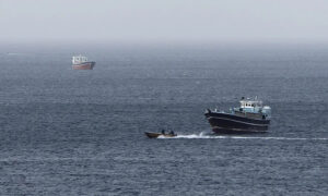 Irán cierra el estrecho de Ormuz tras ataques de Israel en el sur del Líbano