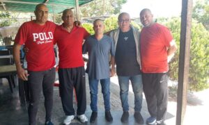 Excarcelan a otros 5 presos políticos militares