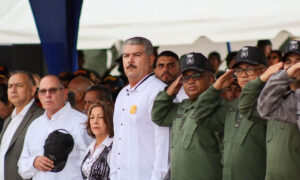 Autoridades conmemoran la Batalla Naval y honran a víctimas de los sismos