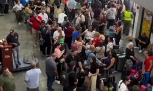 Valencia pasa de 14 a más de 60 vuelos internacionales tras cierre de Maiquetía