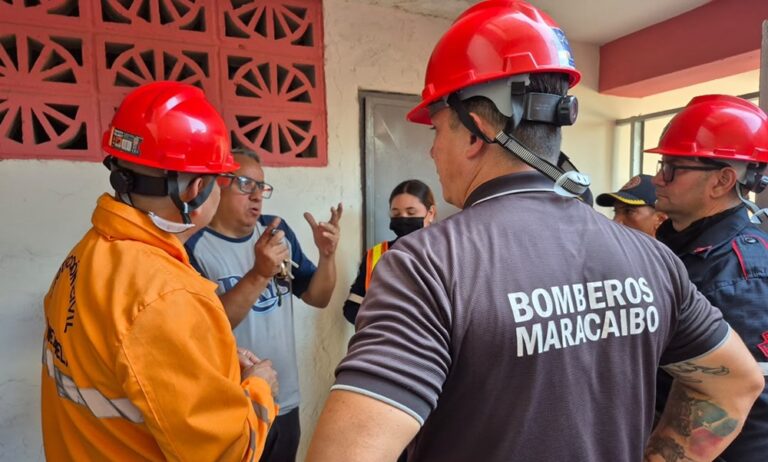 Brigadas de Riesgo del Zulia se despliegan en las Torres del Saladillo y en Residencias San Martin