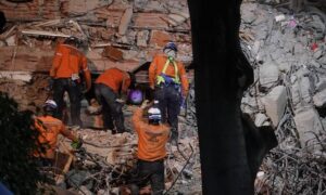 Suben a 62 los fallecidos en 3 edificios derrumbados por terremotos en Chacao
