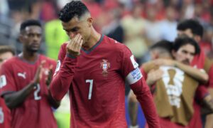 España elimina a Portugal en octavos de final