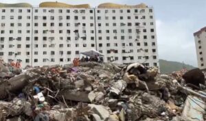 Damnificados de La Guaira se oponen a ser reubicados:  “De aquí no me quiero ir”