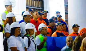 Gobernación envía a La Guaira primera brigada con 90 profesionales entre ingenieros, arquitectos y geólogos