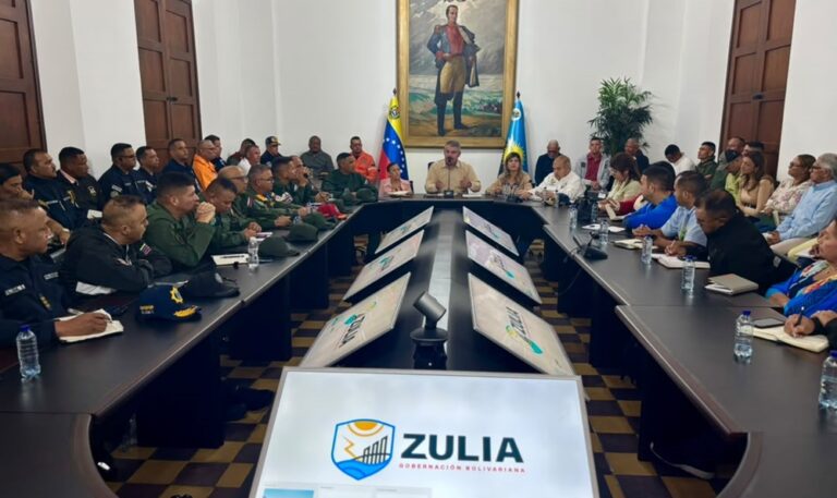 Gobernador instala Comisión de Infraestructura y Gestión de Riesgo con equipo multidisciplinario