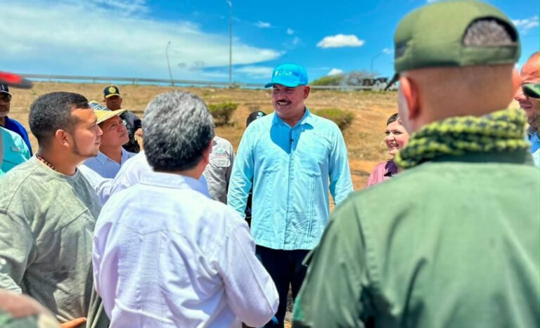 Gestión de Luis Caldera dignifica pueblos originarios con la reubicación de 117 familias yukpas de la C1