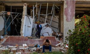 Gobernador de La Guaira reporta 1.338 desaparecidos tras terremotos
