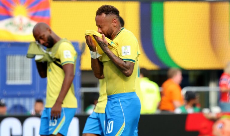 Neymar anuncia su retiro de la Canarinha tras su eliminación