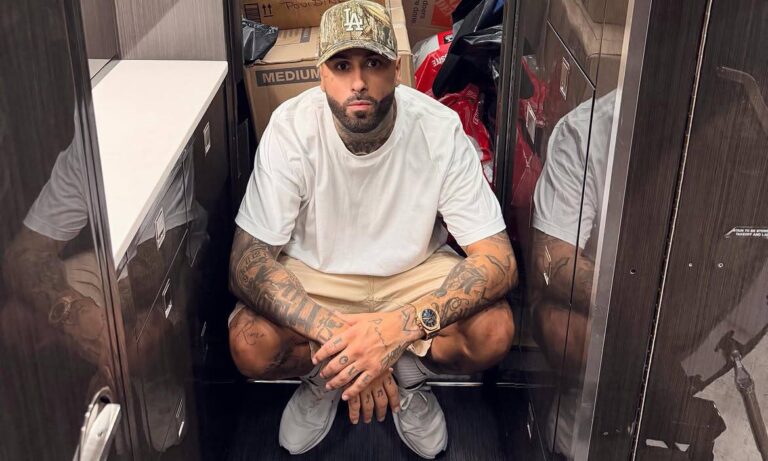 Nicky Jam traslada en su avión privado insumos para afectados por terremotos en Venezuela