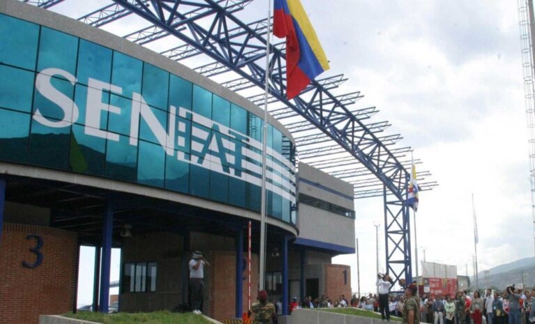 Seniat elimina exigencia a comercios de exhibir el RIF en lugar visible