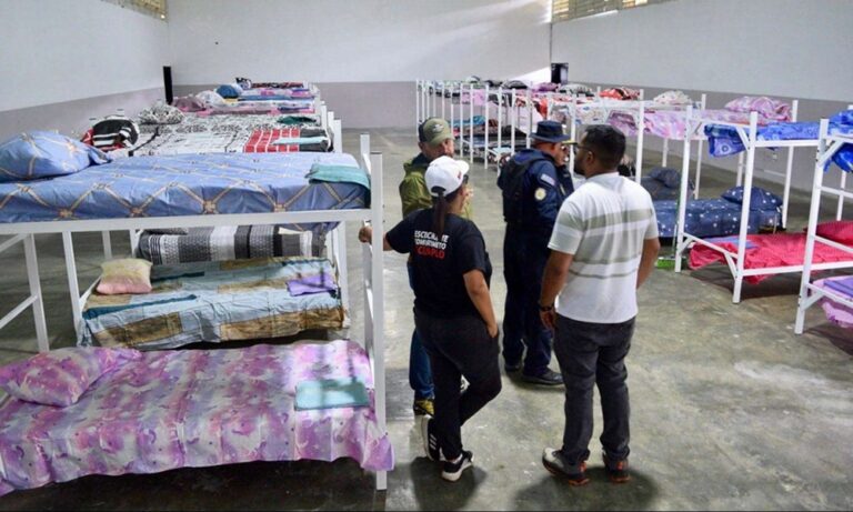 Más de 14.600 personas permanecen en 87 campamentos en el país tras el doble terremoto