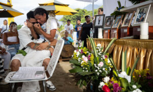 “No es nada fácil”: el dolor de un hombre que perdió a seis familiares en los sismos
