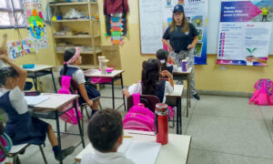 Alcaldía llama a la comunidad educativa a reincorporarse a clases este lunes
