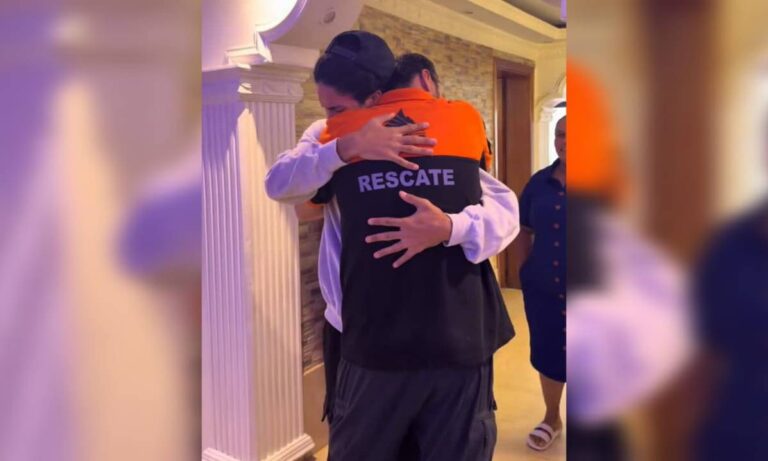 Se viraliza emotivo encuentro entre topos de México y el joven rescatado Aarón Levi