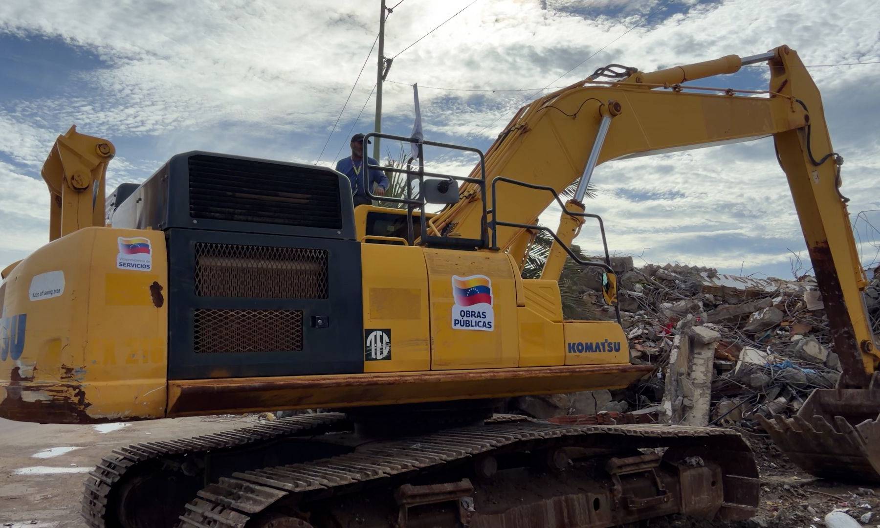 Reportan maquinaria pesada inactiva en La Guaira por falta de combustible
