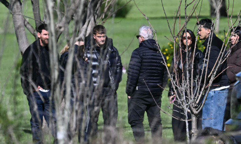 Lionel Messi despide a su padre Jorge en una ceremonia privada en Rosario