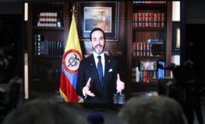 De la Espriella rompe otra tradición y dará primer discurso como presidente ante militares