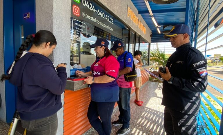 Plan “Si pagas tus servicios, Maracaibo gana” visita más de 300 negocios