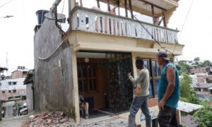 Asciende a 281 el número de muertos tras el terremoto en Colombia